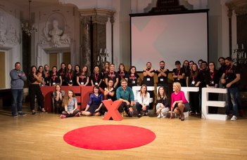 Siker, telt ház és TÁTK-s hallgatói szervezés az első TEDxELTE-n
