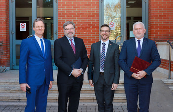 H.E. British Ambassador Paul Fox Visits ELTE Faculty of Social Sciences